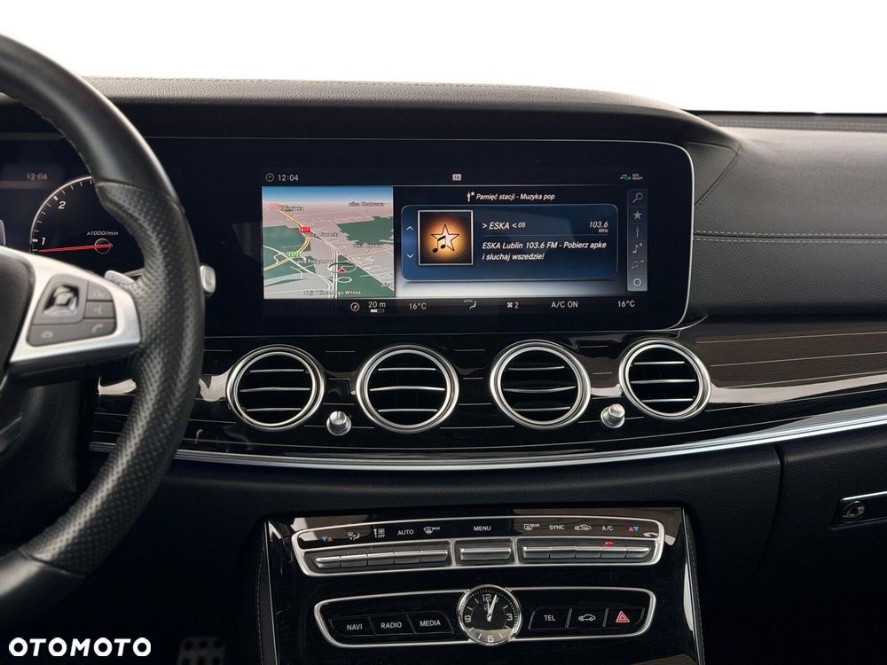 Mercedes-Benz Klasa E 220 d 4-Matic AMG/Avantgarde - 30