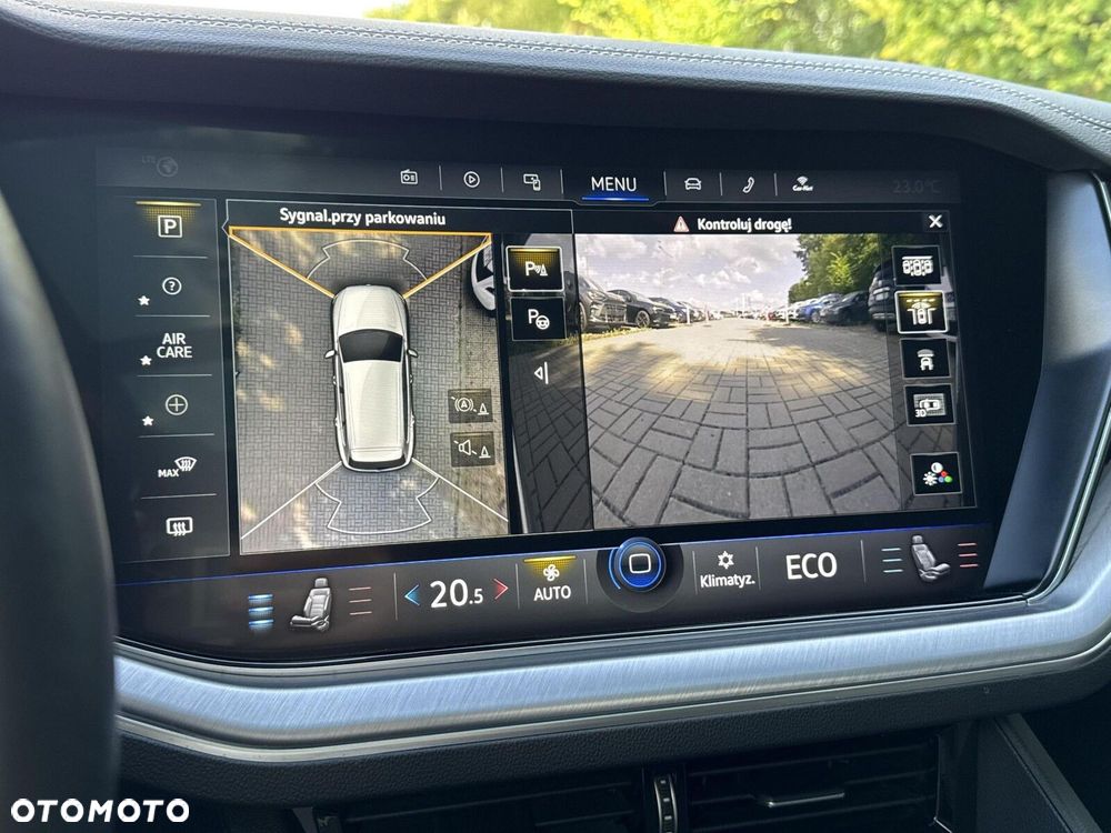 Volkswagen Touareg - 24