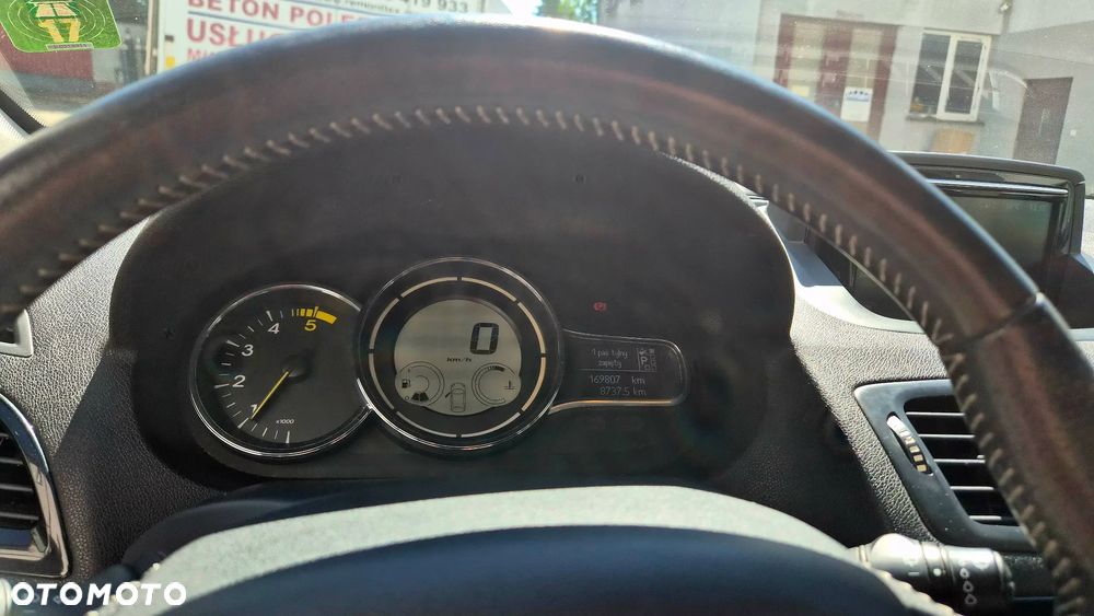Renault Megane ENERGY dCi 110 EDC INTENS - 4