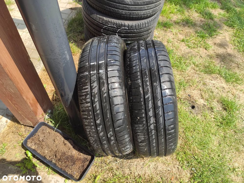 CC Opona Goodyear Efficientgrip Performance 195/65/R15 R15 Lato - 1