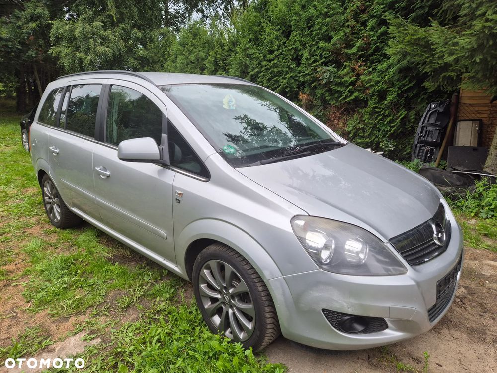 Opel Zafira 1.9 CDTI 111 ActiveSelect - 1