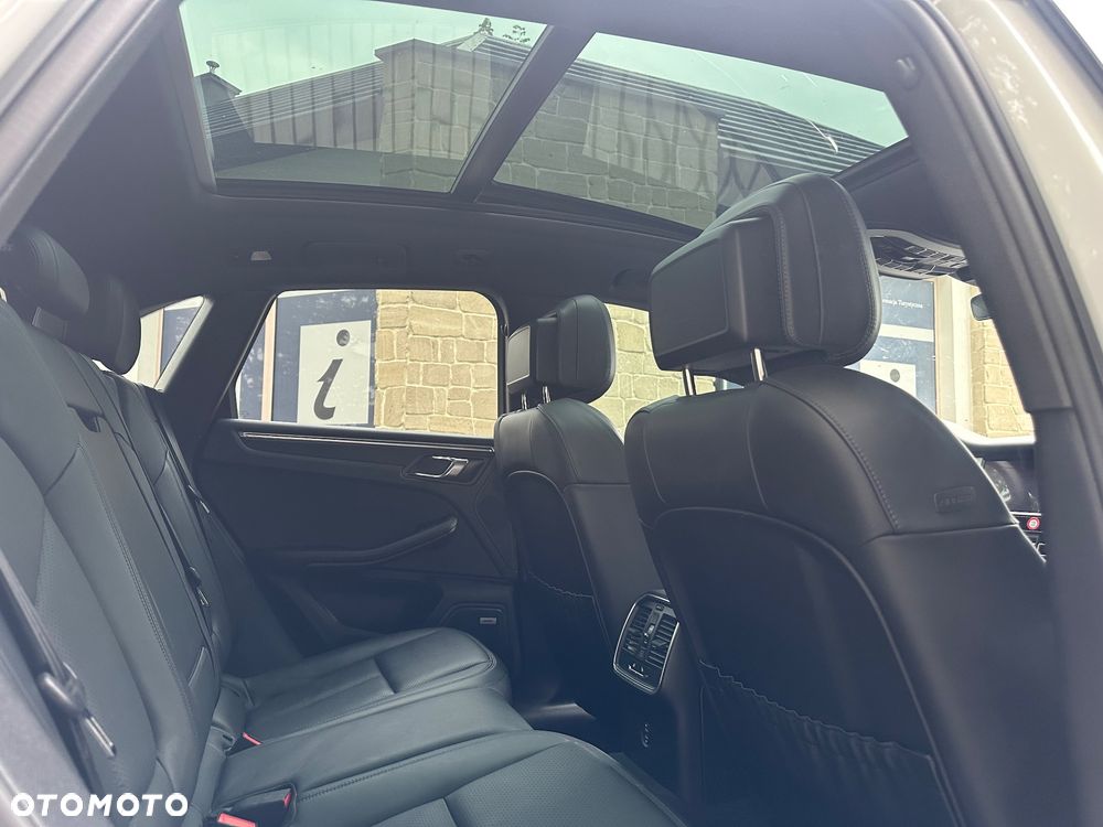 Porsche Macan Standard - 31