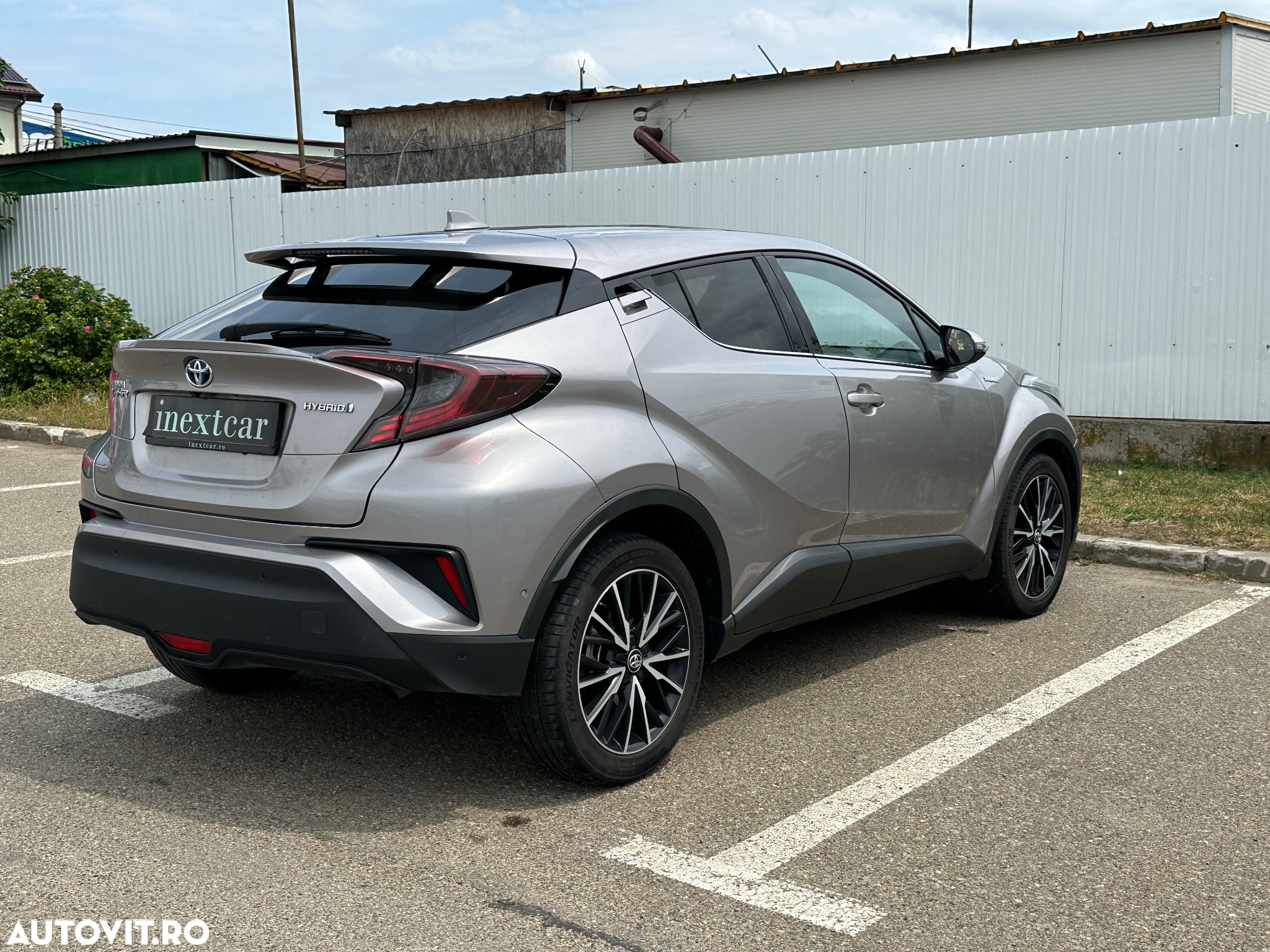 Toyota C-HR 1.8 HSD 4x2 CVT C-lassy LED - 15