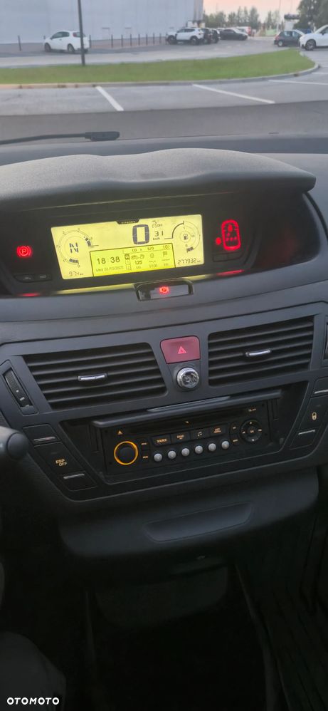 Citroën C4 Picasso - 10