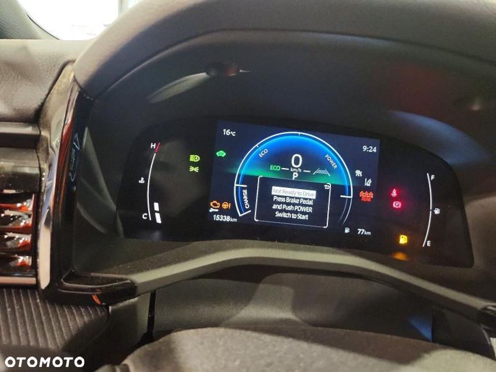 Toyota Camry - 10