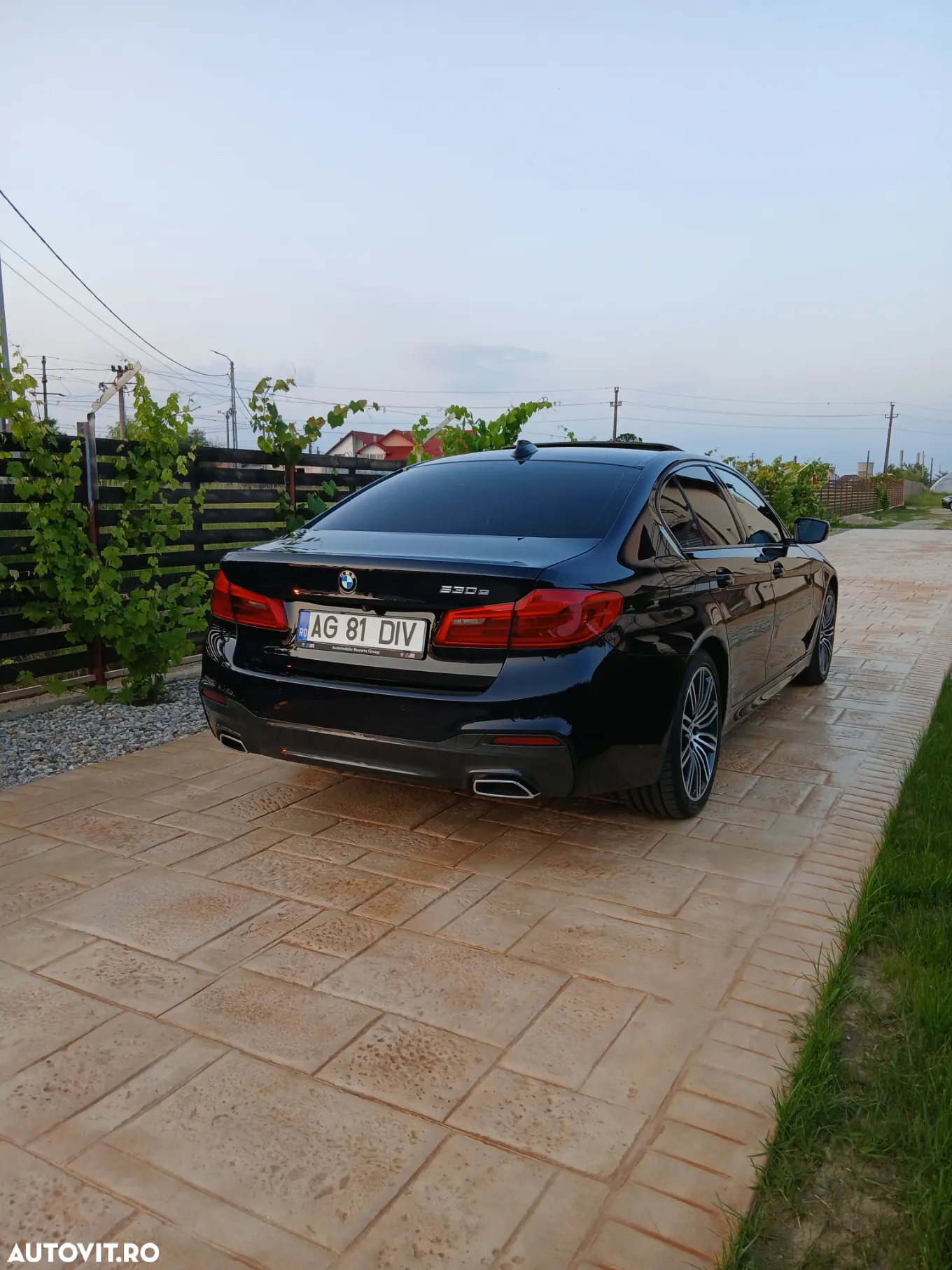 BMW Seria 5 530e iPerformance Aut. - 28