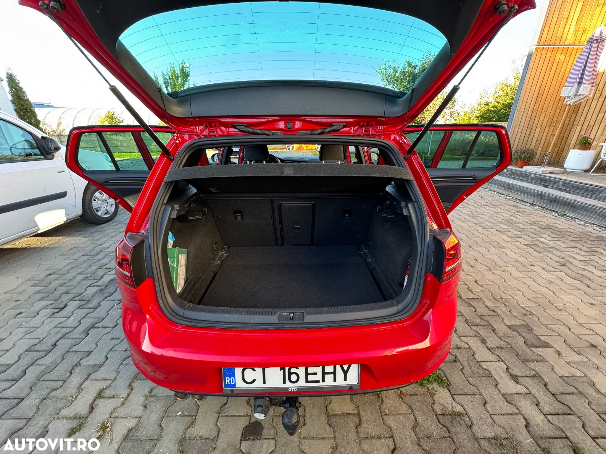 Volkswagen Golf 2.0 TDI DPF BMT GTD - 11
