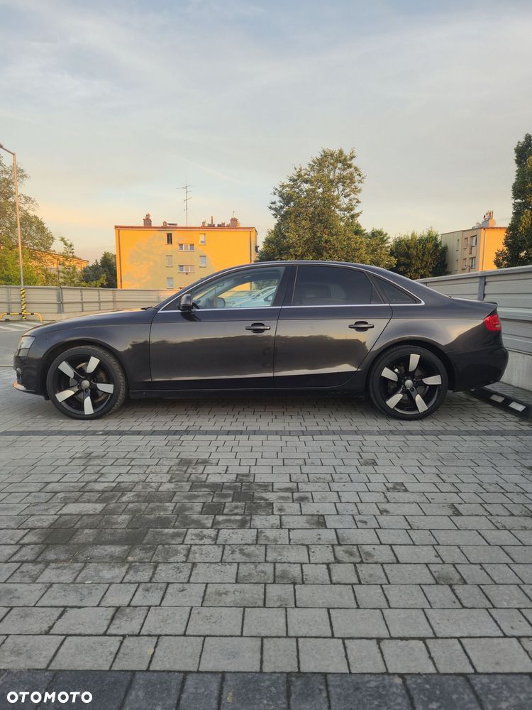 Audi A4 Limousine 2.0 TDI Limited Edition - 2