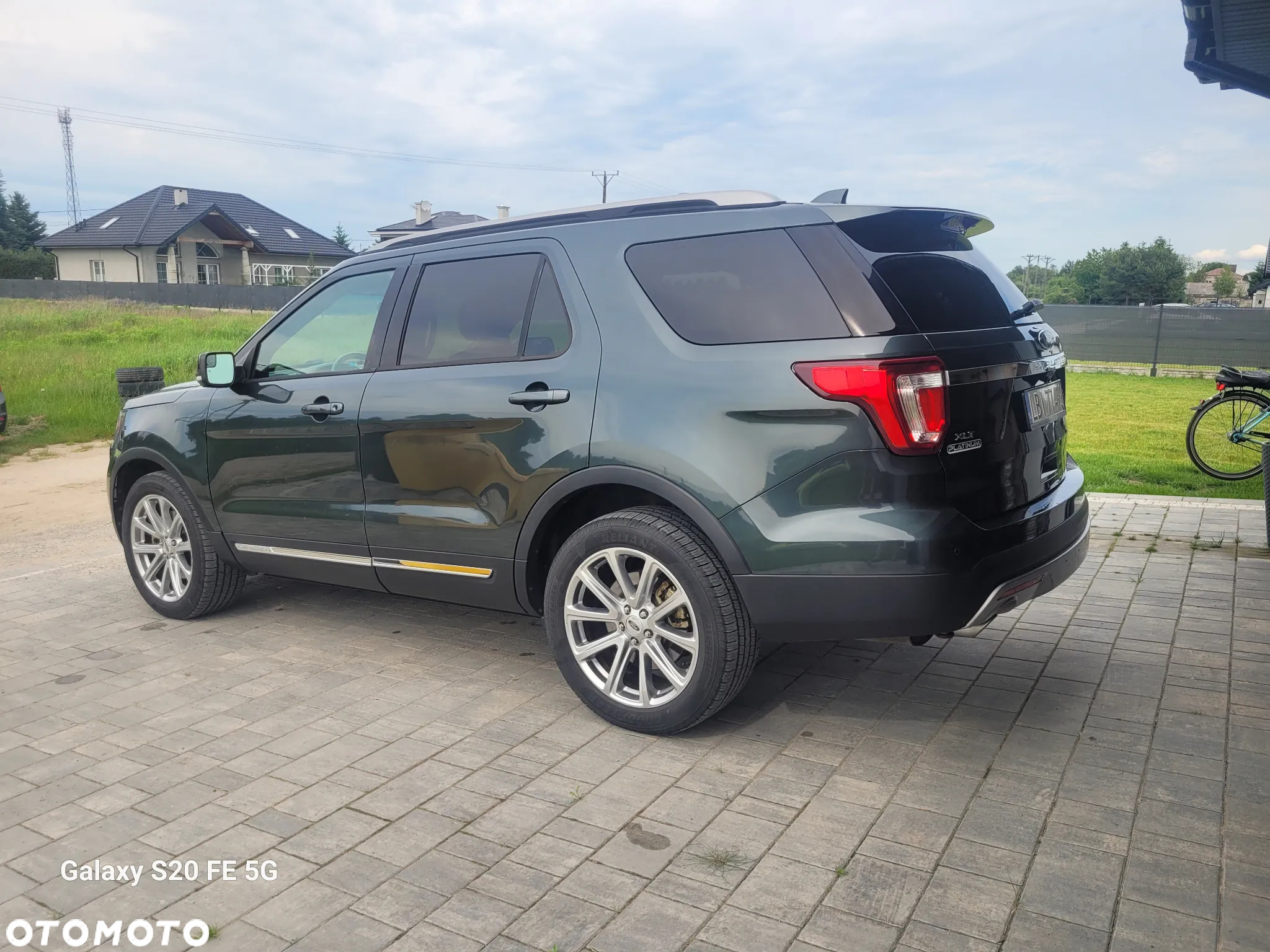 Ford Explorer - 3