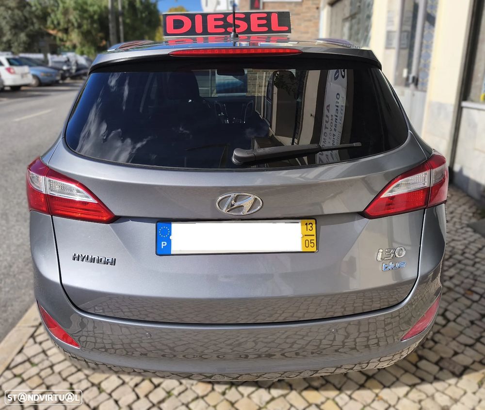 Hyundai i30 CW 1.4 CRDi Classic - 4