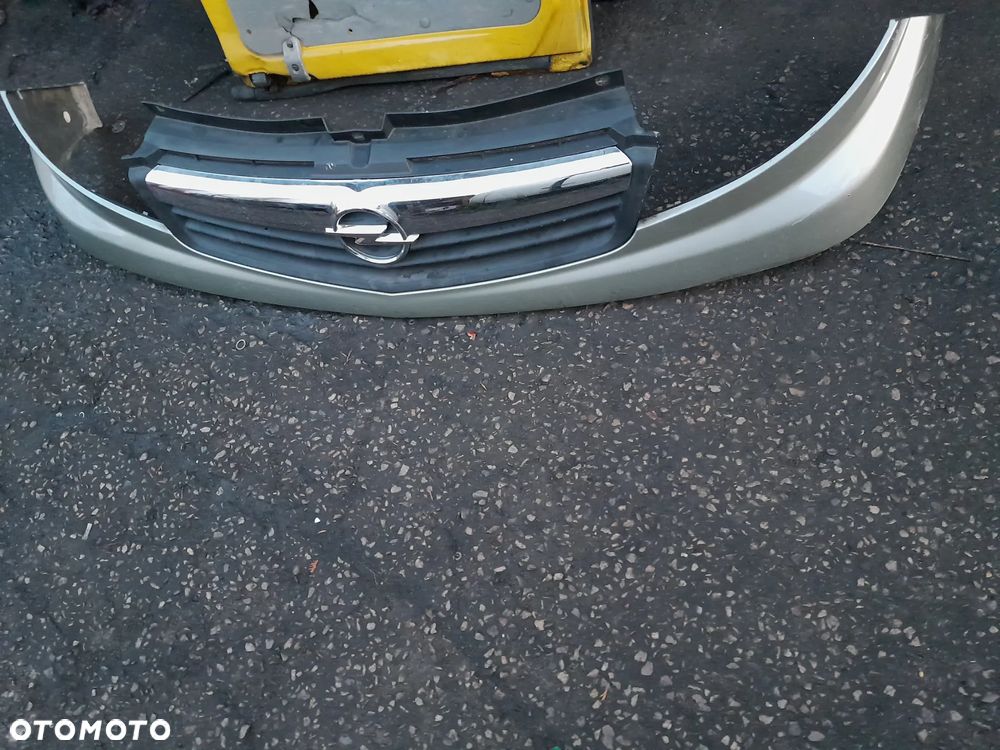 Atrapa grill Opel Vivaro 10r - 3