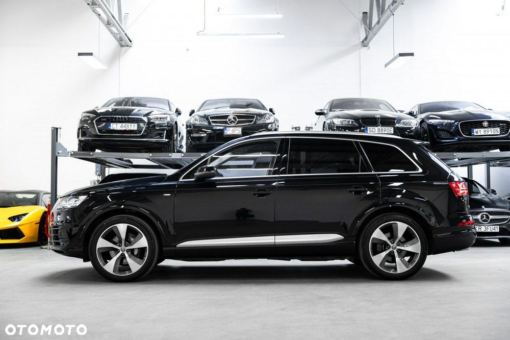 Audi Q7 - 7