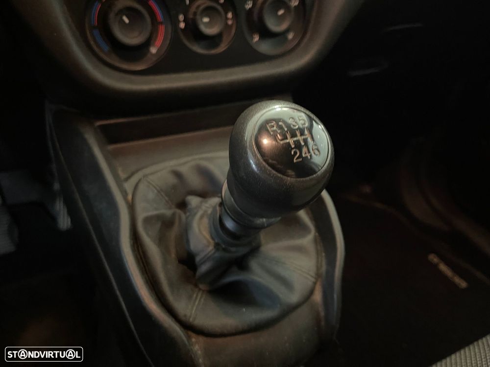 Fiat Doblo 1.6 Multijet Maxi - 21