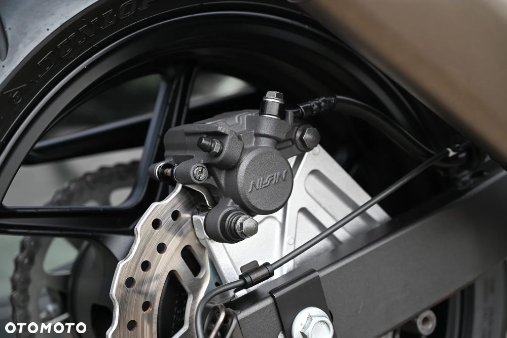 Kawasaki Z - 38