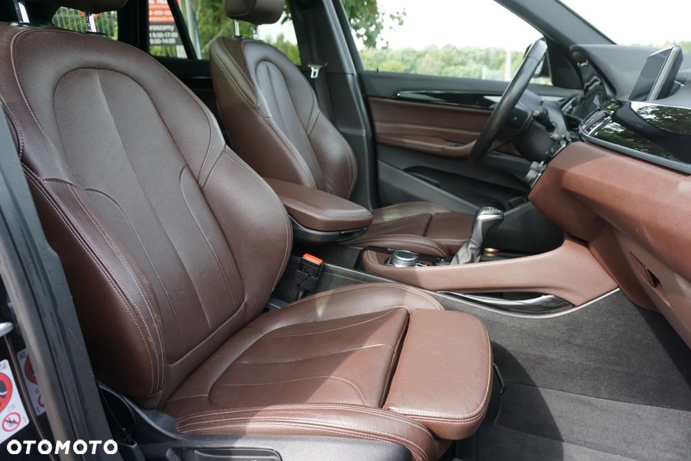 BMW X1 xDrive20d xLine sport - 20