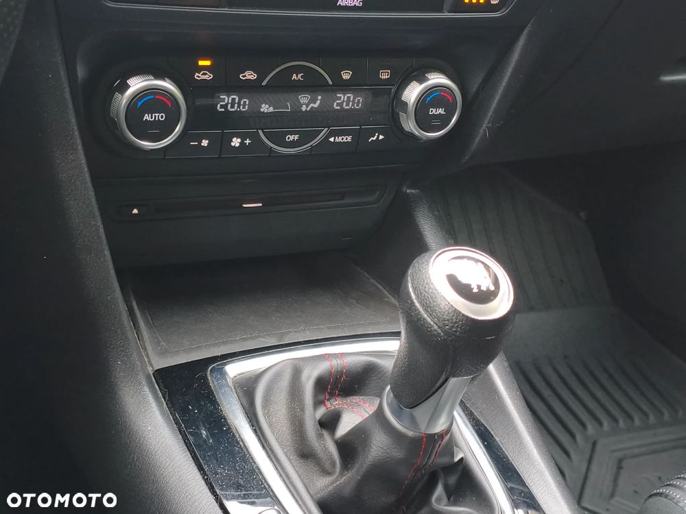 Mazda 3 - 31