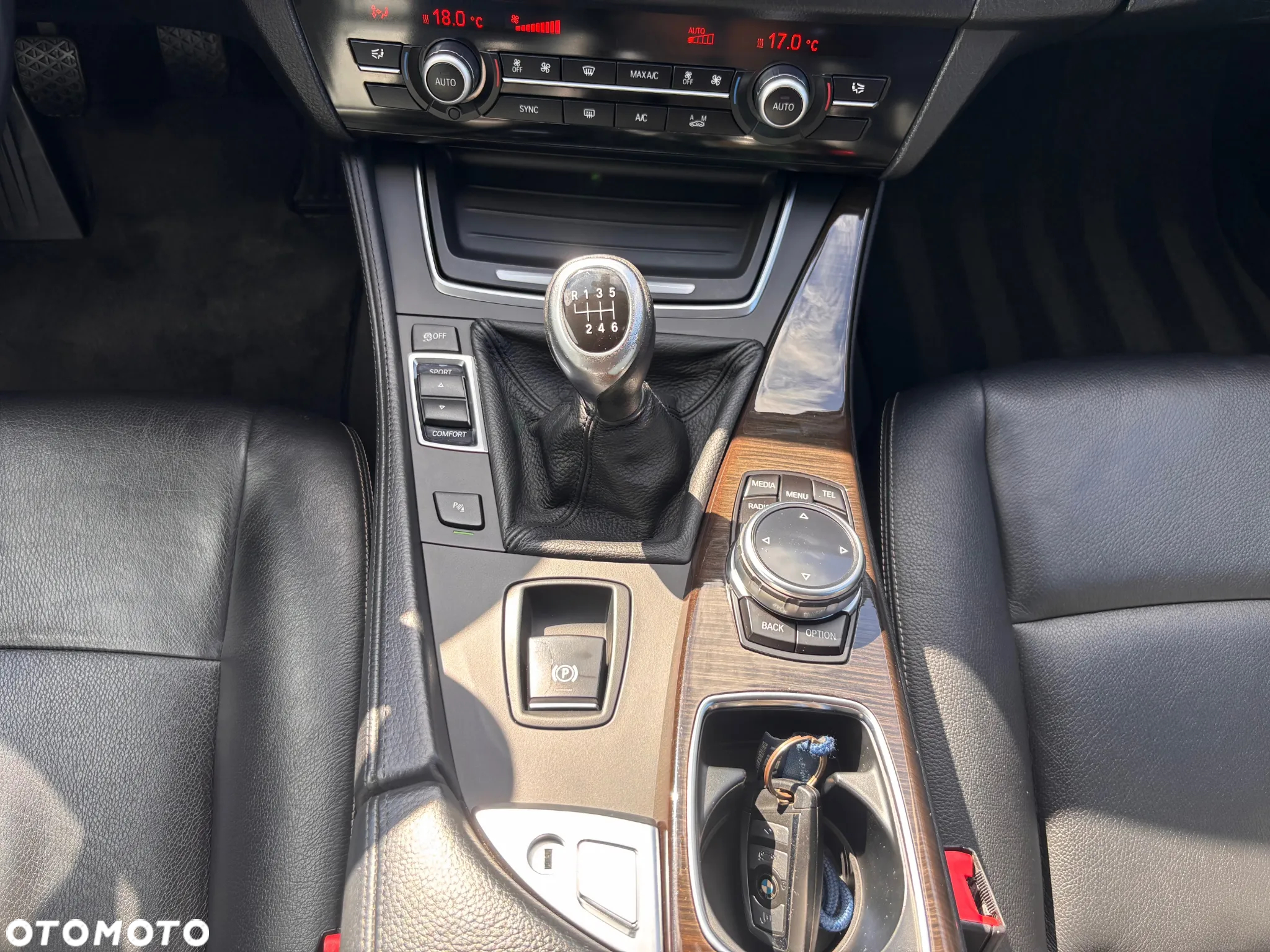 BMW Seria 5 518d - 30