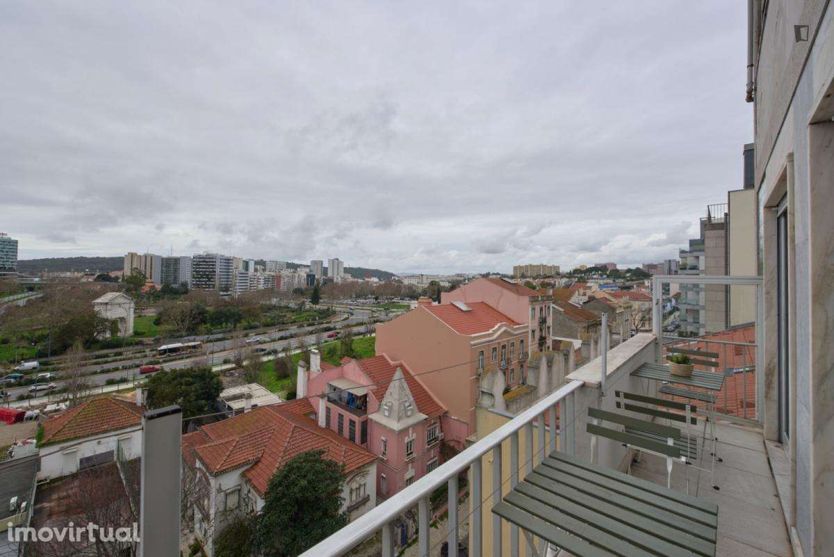 Quarto - localizado em Entrecampos Lisbon - Grande imagem: 4/36