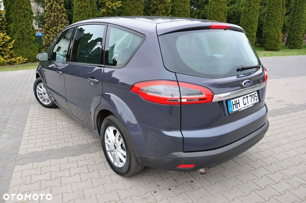 Ford S-Max - 24