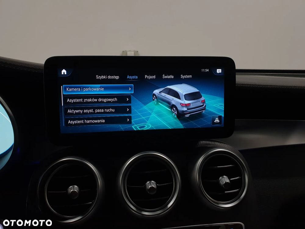 Mercedes-Benz GLC 300 de 4Matic 9G-TRONIC AMG Line Plus - 23