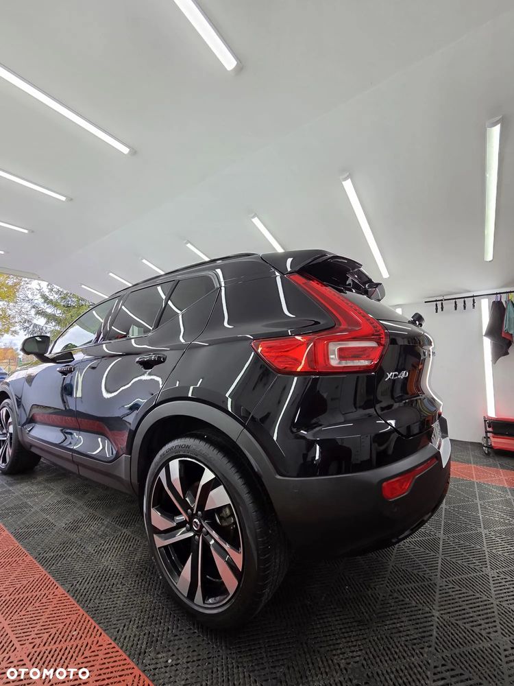 Volvo XC 40 - 4