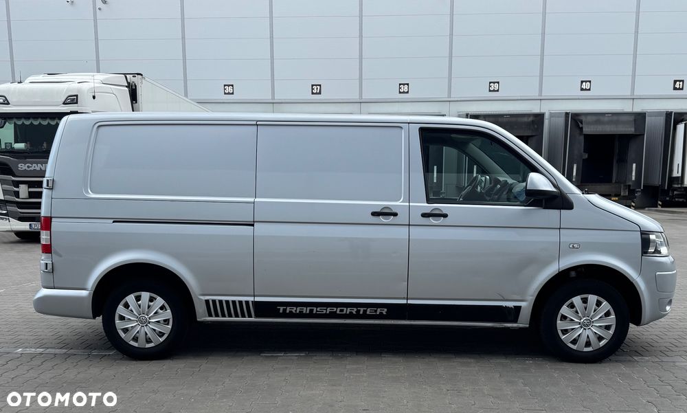 Volkswagen Transporter - 16