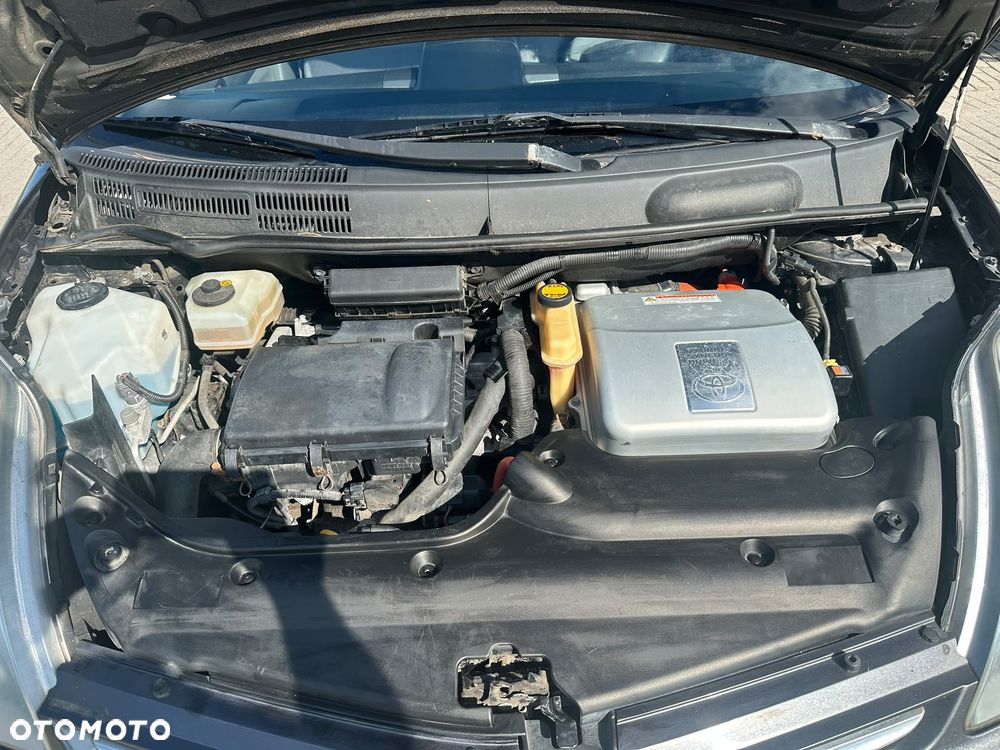Toyota Prius - 7
