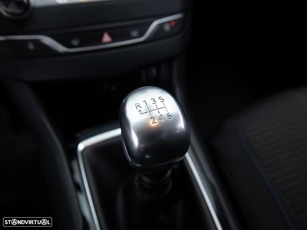 Peugeot 308 - 16