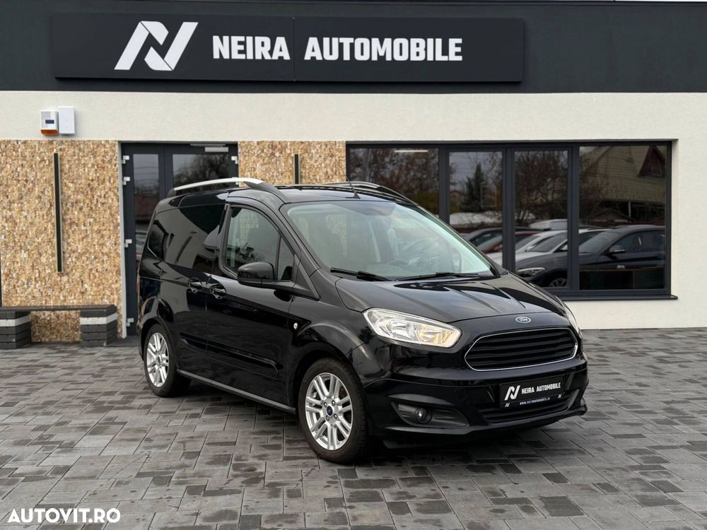 Ford Tourneo Courier 1.0 EcoBoost Titanium - 1