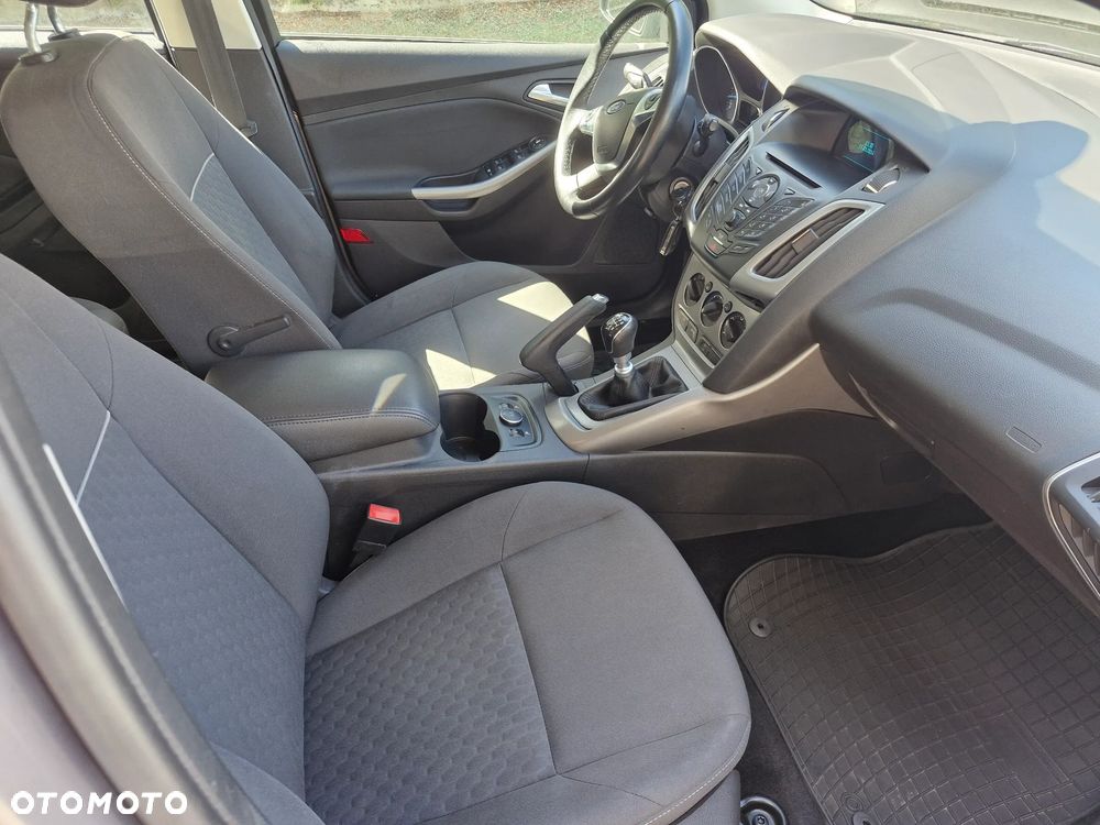 Ford Focus - 9