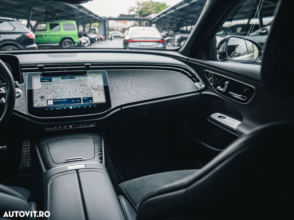 Mercedes-Benz E 300 4MATIC Aut. - 21