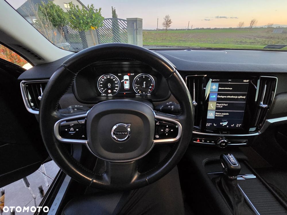 Volvo V90 Cross Country D5 AWD - 24