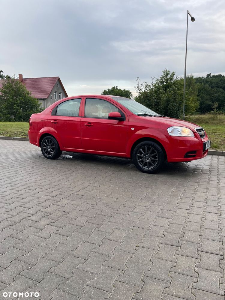 Chevrolet Aveo 1.2 16V LS - 1