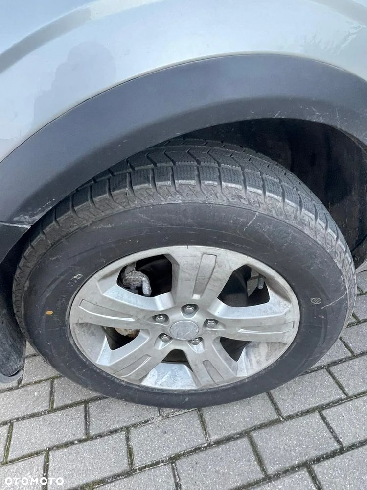 Chevrolet Captiva - 21