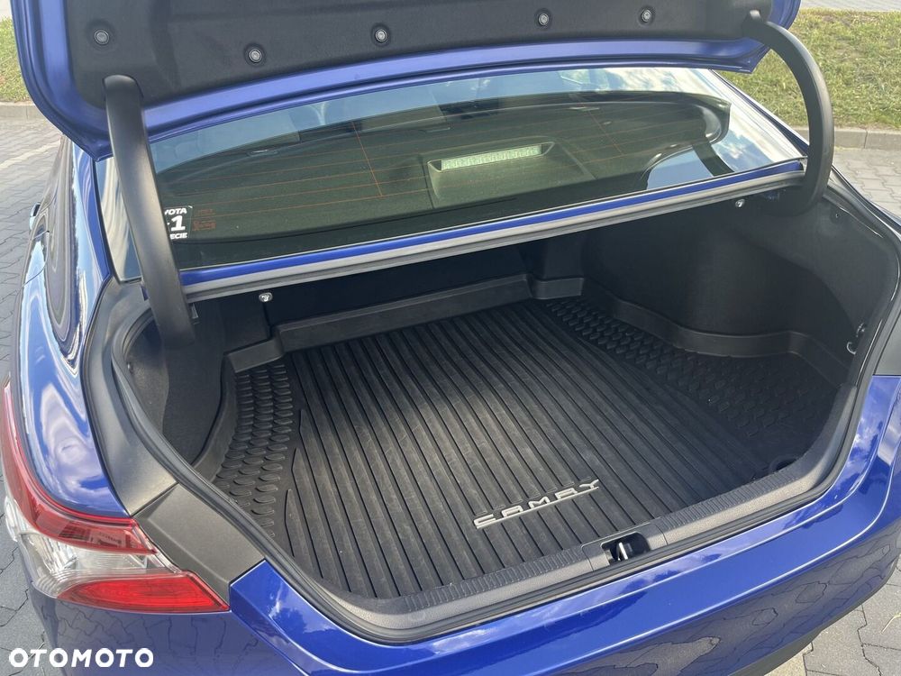 Toyota Camry 2.5 Hybrid Comfort CVT - 20
