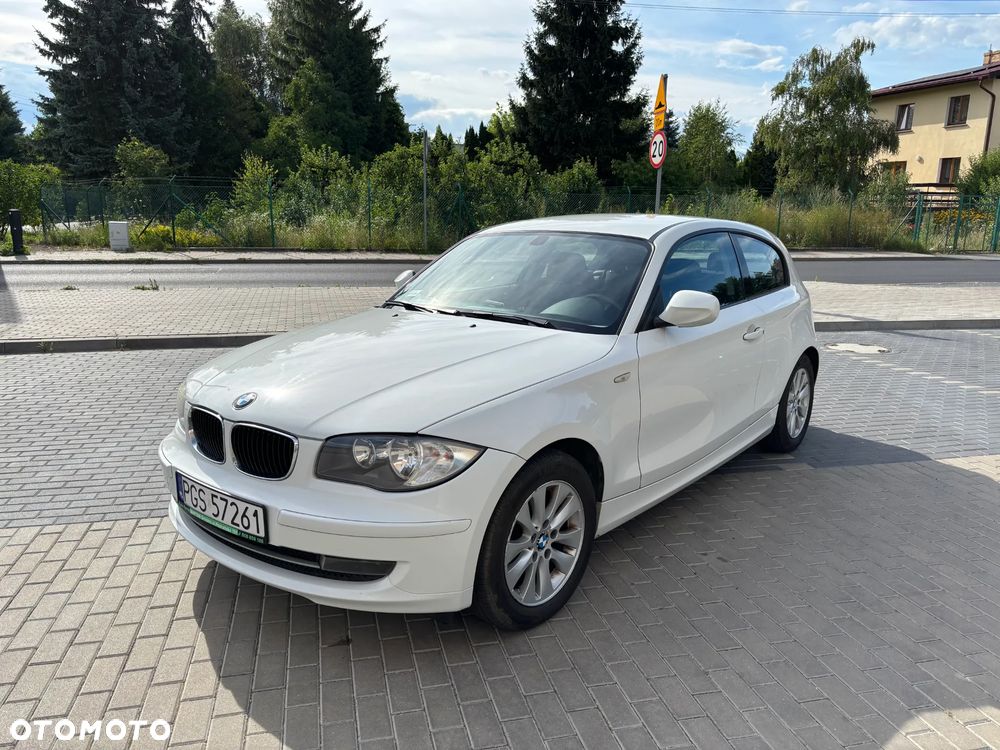 BMW Seria 1 116i - 1