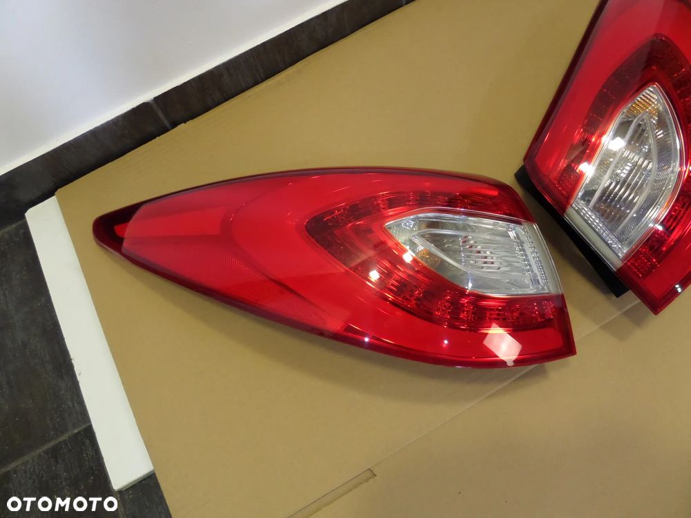 HYUNDAI IX35 LIFT  LED LAMPA TYŁ LEWA PRAWA EUROPA - 3