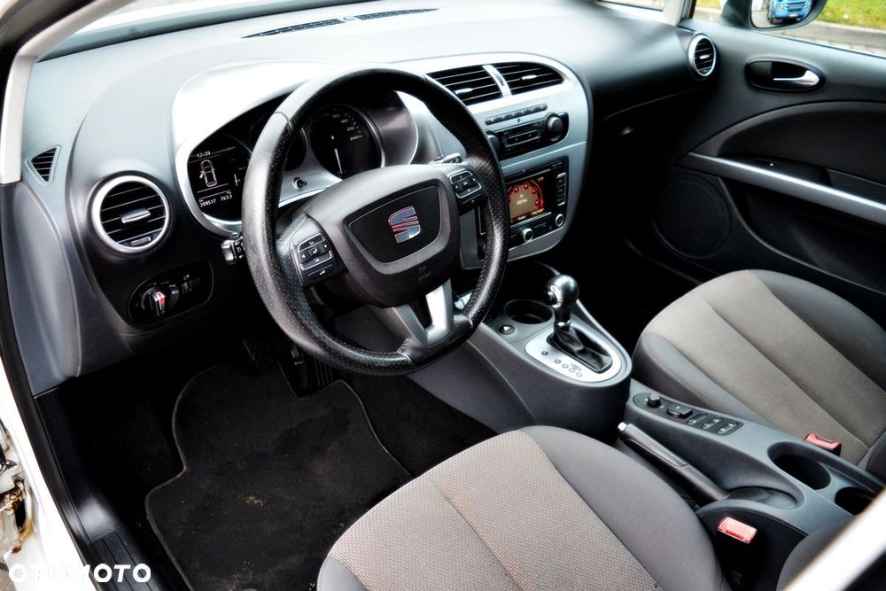 Seat Leon 1.9 TDI DPF DSG Style - 6