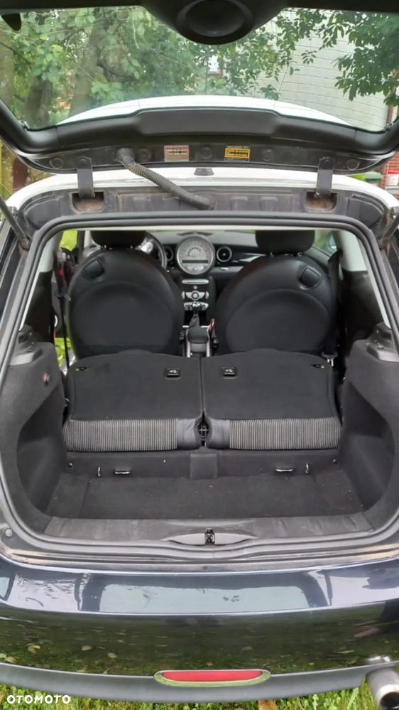 MINI Cooper Standard - 12