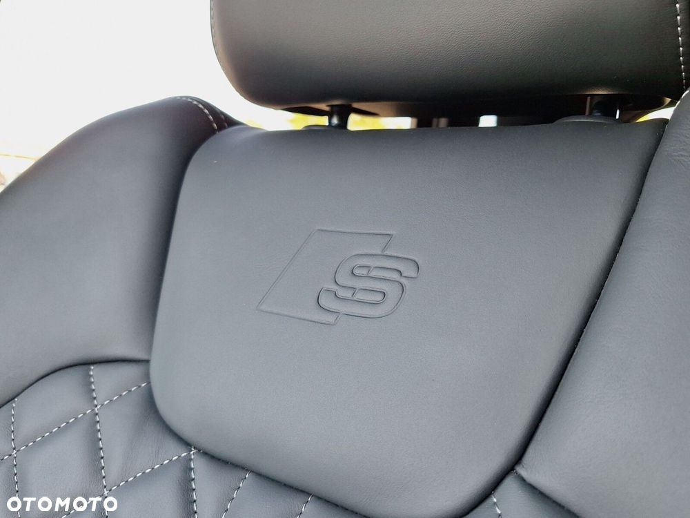 Audi Q5 55 TFSI e Quattro S Line S tronic - 23