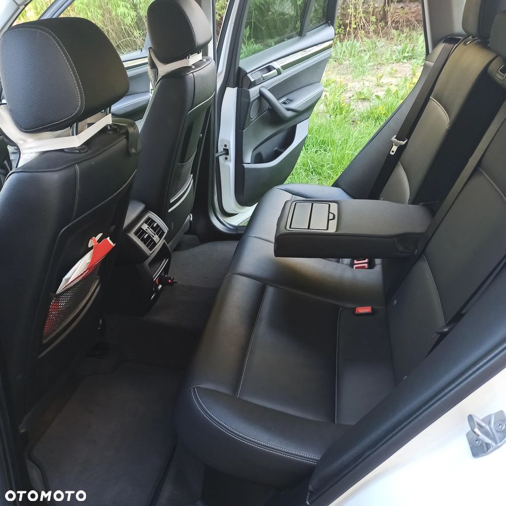 BMW X3 xDrive35i - 18