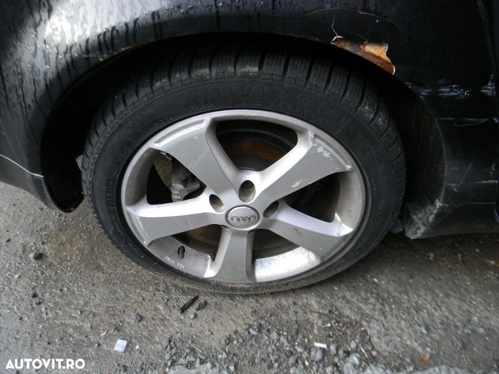 Dezmembrari  Audi A4 B6 (8E)  2000  > 2004 1.9 TDI Motorina - 43