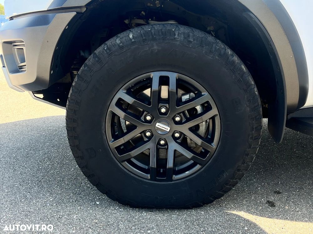 Ford Raptor - 31