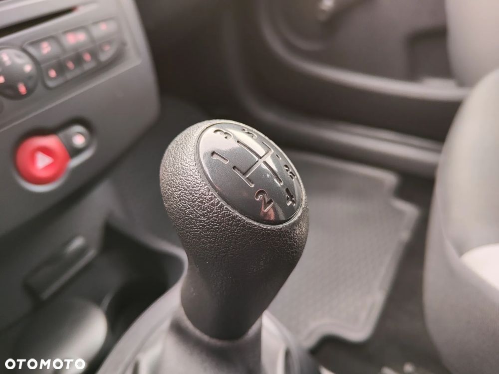 Renault Clio 1.2 16V 75 Expression - 16