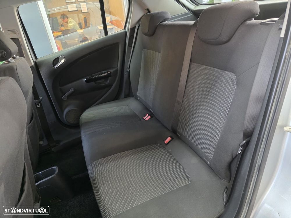 Opel Corsa 1.2 Connect - 15