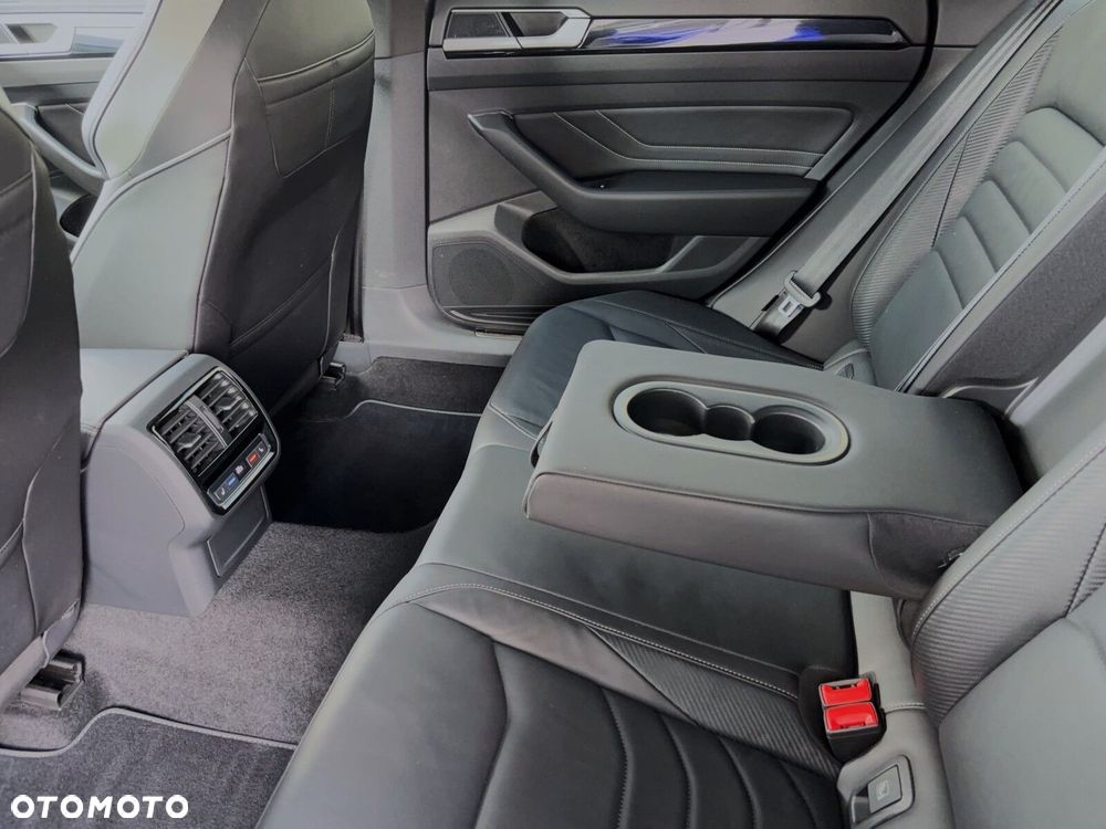 Volkswagen Arteon 2.0 TDI 4Motion R-Line DSG - 23