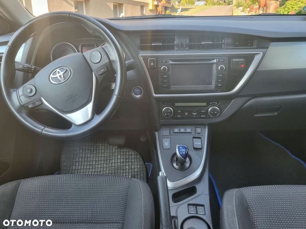 Toyota Auris 1.8 HSD Luna - 20
