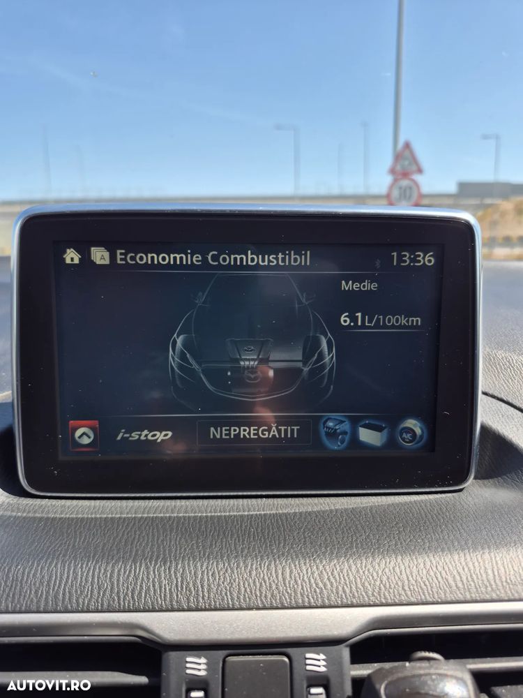 Mazda 3 - 9