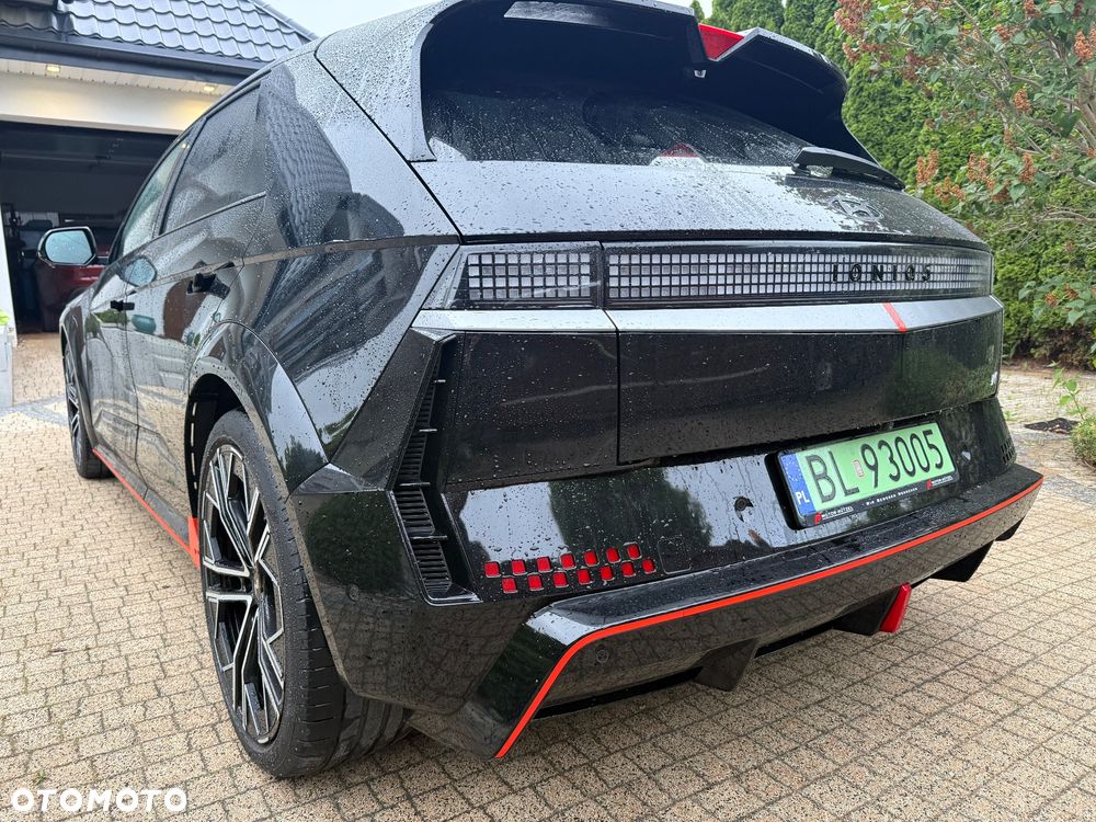 Hyundai IONIQ - 2