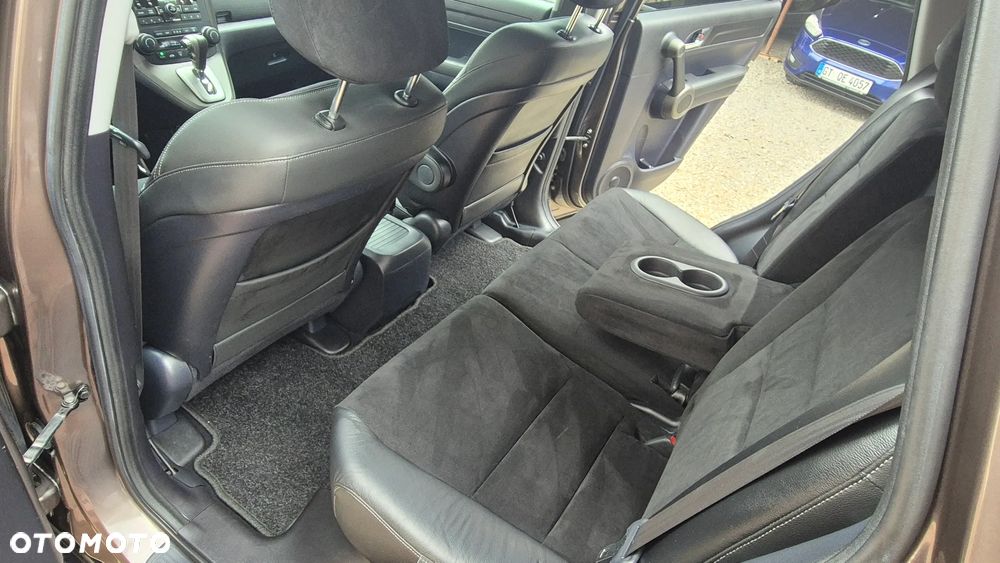 Honda CR-V 2.0i-VTEC Automatik Executive 50 Jahre Edition - 28